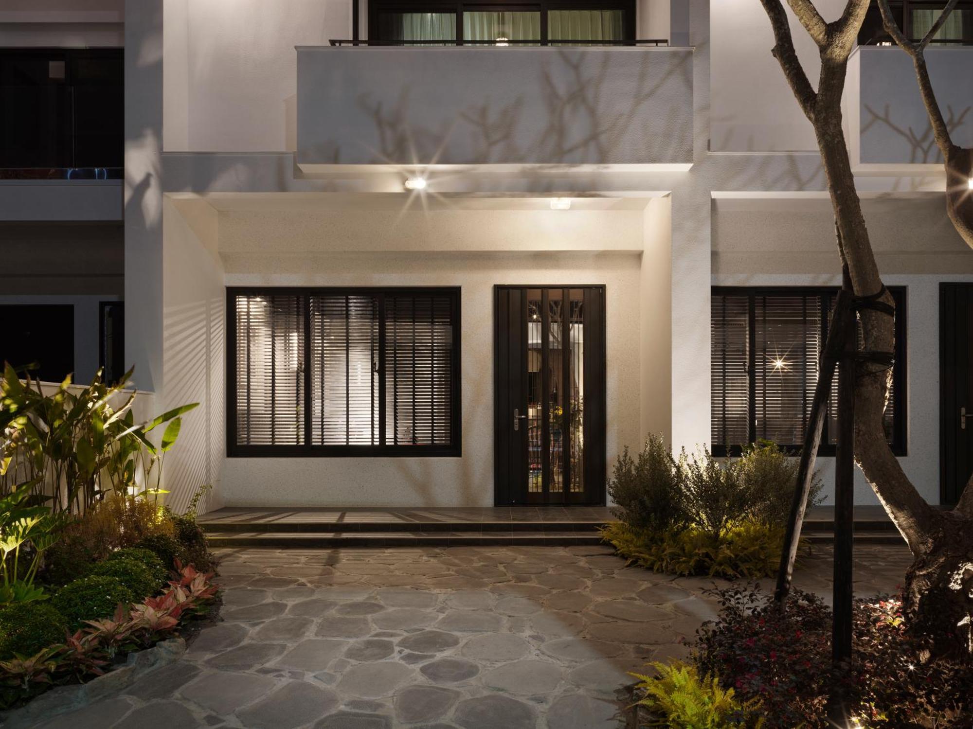 廷海特潮流民宿 L 近鐵花村 L 自助入住 T'ai-tung Exterior foto